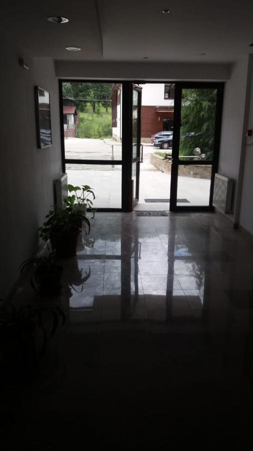 Sophie Apartament Apartment Sinaia Ngoại thất bức ảnh